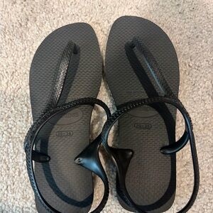 Havainas Stylish Black Sandals for Women